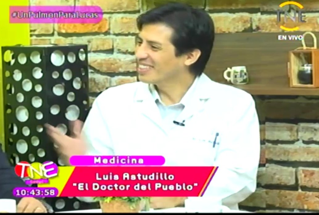 luisastudillop's tweet photo. Ahora! Estaré en el canal @TNEtelevision 99 Cable VTR, compartiendo y comentando sobre la "Medicina Social", que llevo a cabo! #UnPulmonParaLucas #TNETV https://t.co/IKlqei9cX6