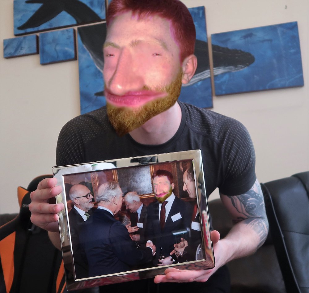 Cadantine's tweet photo. Proud enthusiast presents the picture of him meeting HRH Prince Charles @B0atyOSRS https://t.co/Lsdi6Pf6ww