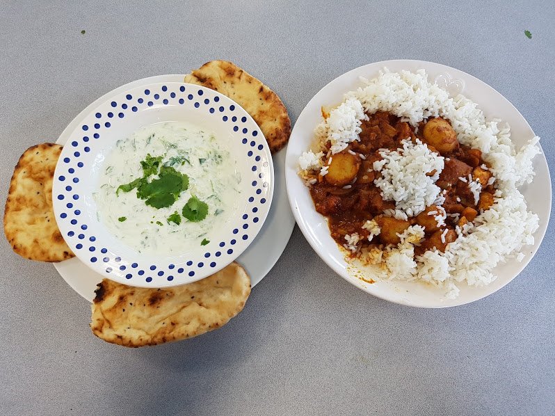 UckColl_Tech's tweet photo. Year 8 Ready Steady Cook.
The students worked in four teams India, Mexico, Spain and Italy. Each team was given a tray of ingredients and were asked to create two dishes from scratch.
The results were amazing #ainsleytvchef #lovelifelearning https://t.co/lyimSW9pOh