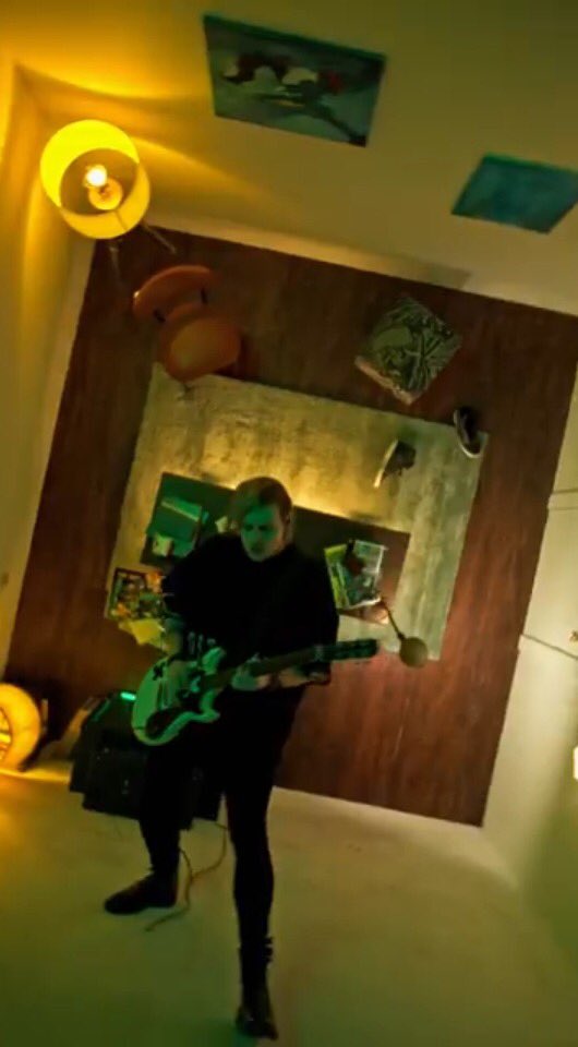 5SOSSOLDIERS's tweet photo. https://t.co/kxggIcLd4V