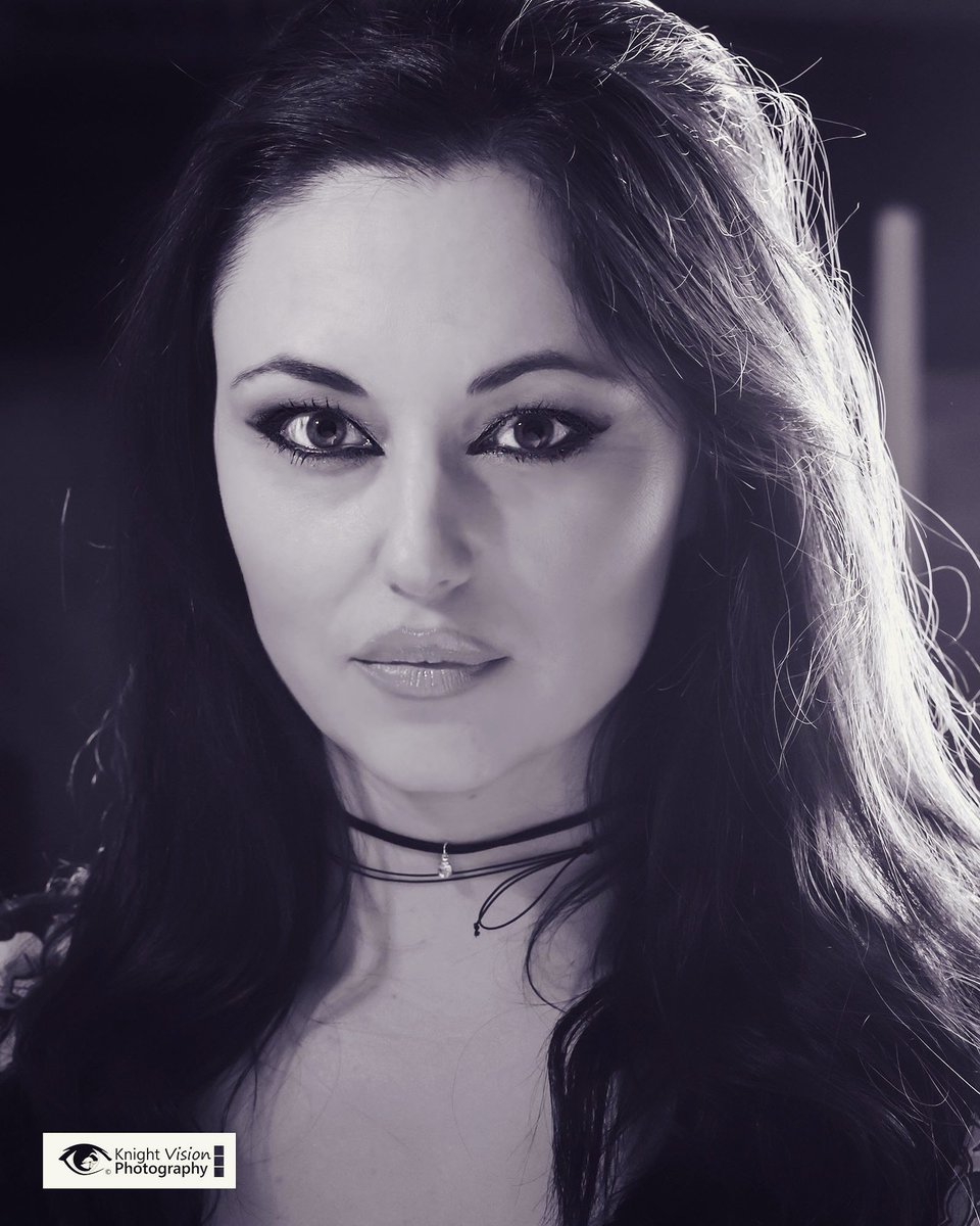 JoJo_Andr's tweet photo. Going through photos and found this one.
#actress #power #charactershot #film #joannaandr #actionmovie #role @KnightVisionPh1 https://t.co/9qMYRpldpC