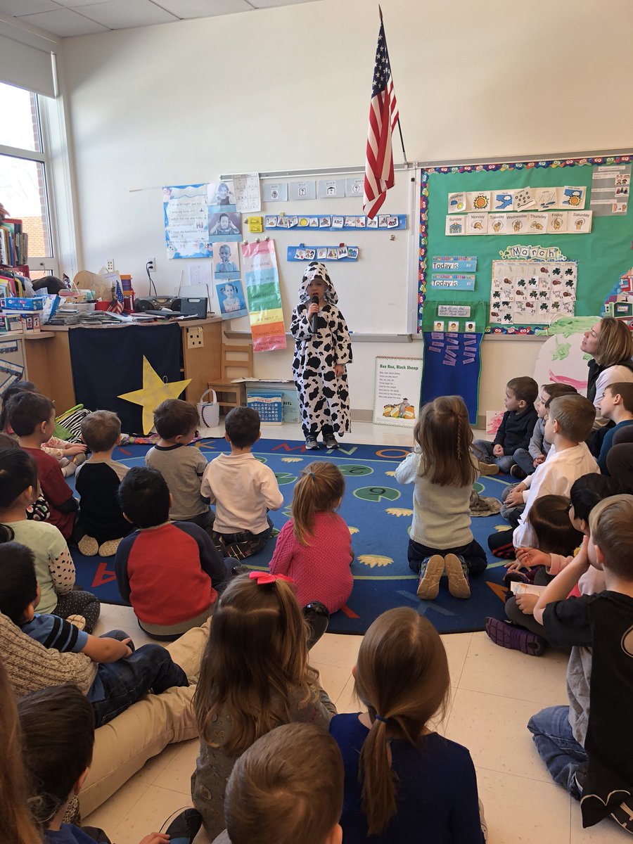 melissadevine74's tweet photo. Mrs. D’s class performing nursery rhymes. Nice job! Wonderful performers #medfieldps #medfieldprek https://t.co/lGqsXTkzMX
