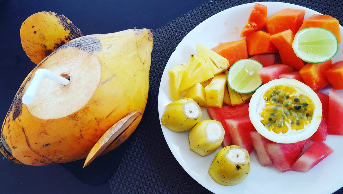 Fruits of Sri Lanka 🍉
Sri Lanka - 2018

#Srilanka #tangalle #travelsrilanka #srilankatrip #srilankatravel #travel #traveler #voyage #trip #outdoor #adventure #asia #backpaker #nomad #travelphoto #frenchtraveler #tangalla #banane #papaye #fruit #ananas #amazingsl #kingcoconut