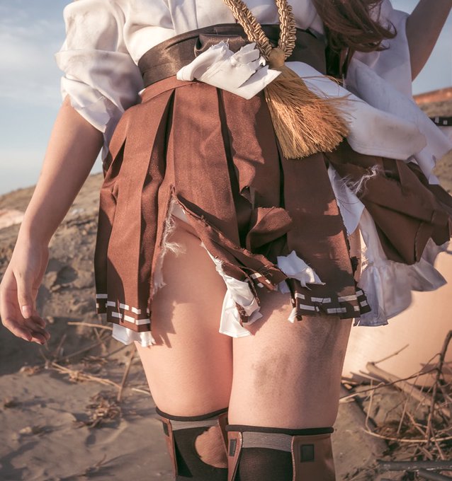 コスプレイヤーイズ氏のTwitter画像15