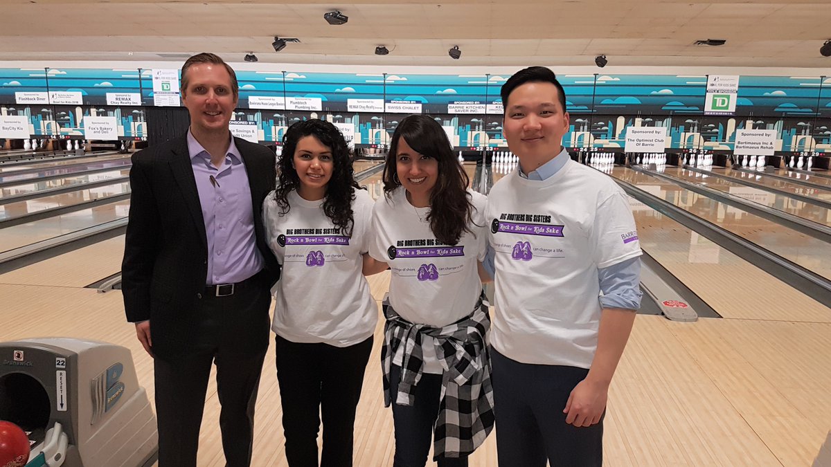 Oatley Vigmond was proud to support the inaugural <a href="/BBBSBarrie/">BBBS Barrie</a> <a href="/BarrieChamber/">Barrie Chamber</a> Challenge last night at <a href="/bowleramabarrie/">Bowlerama Barrie</a>. Thanks for inviting us to help fundraise at such a great event! #BowlForKidsSake #TeamOV