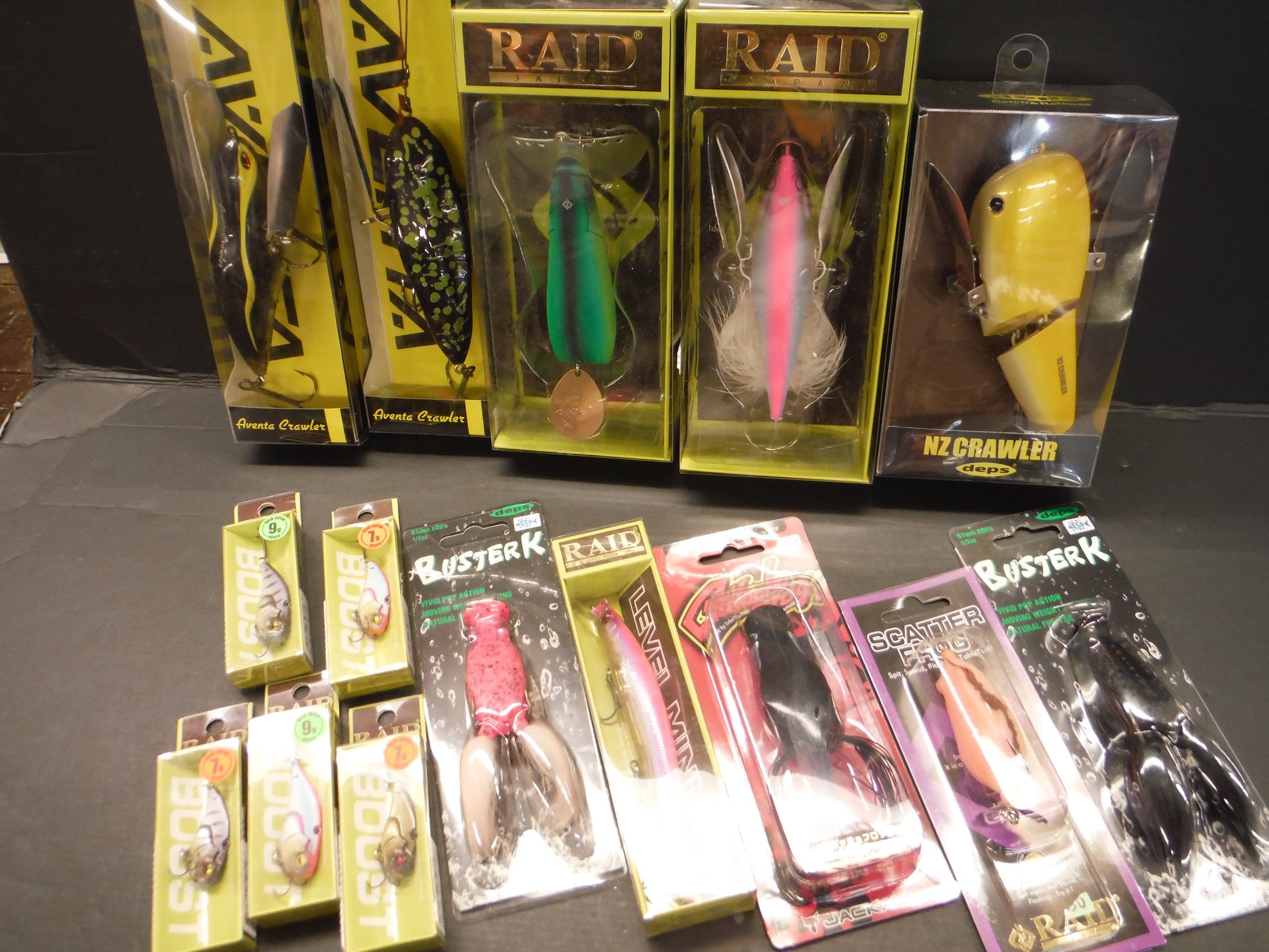 万代仙台南店釣具 釣具入荷情報 今日もいいとこのルアー入ってます ダッジ ブルタンク Nzクローラー アベンタクローラー レベルミノー バスターク ガバチョフロッグ などなど 是非見に来てください