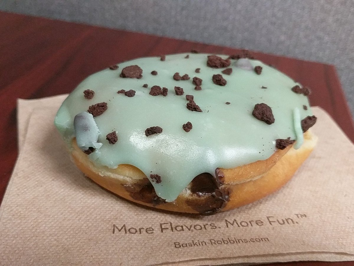 jandryuk's tweet photo. #FireDrillDonut https://t.co/LImtAaTL9C