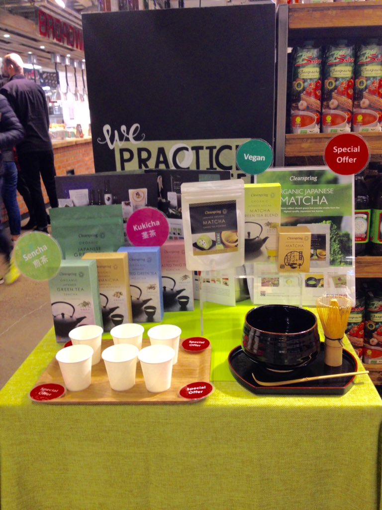 ClearspringUK's tweet photo. We're sampling #Matcha #GreenTea for #CherryBlossomFestival @WholeFoodsUK in #Fulham #today ! Come and try๐ #Organic #Vegan #25yearsofclearspring #wholefoods https://t.co/TsiaCNl1am