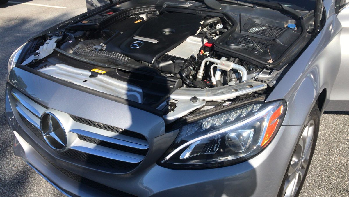 AutolinkNaija's tweet image. 2015 Mercedes Benz C300...