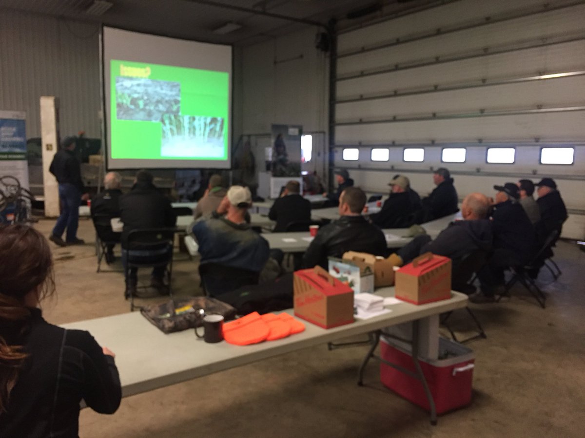 SeligaJohn's tweet photo. @CurtisGartly sharing critical planter tips for a trouble free #plant18 @EmRJones87 hosting @DuPontPioneer customers on a rainy March Morning. #SpringWillArrive https://t.co/7HK051lAmS
