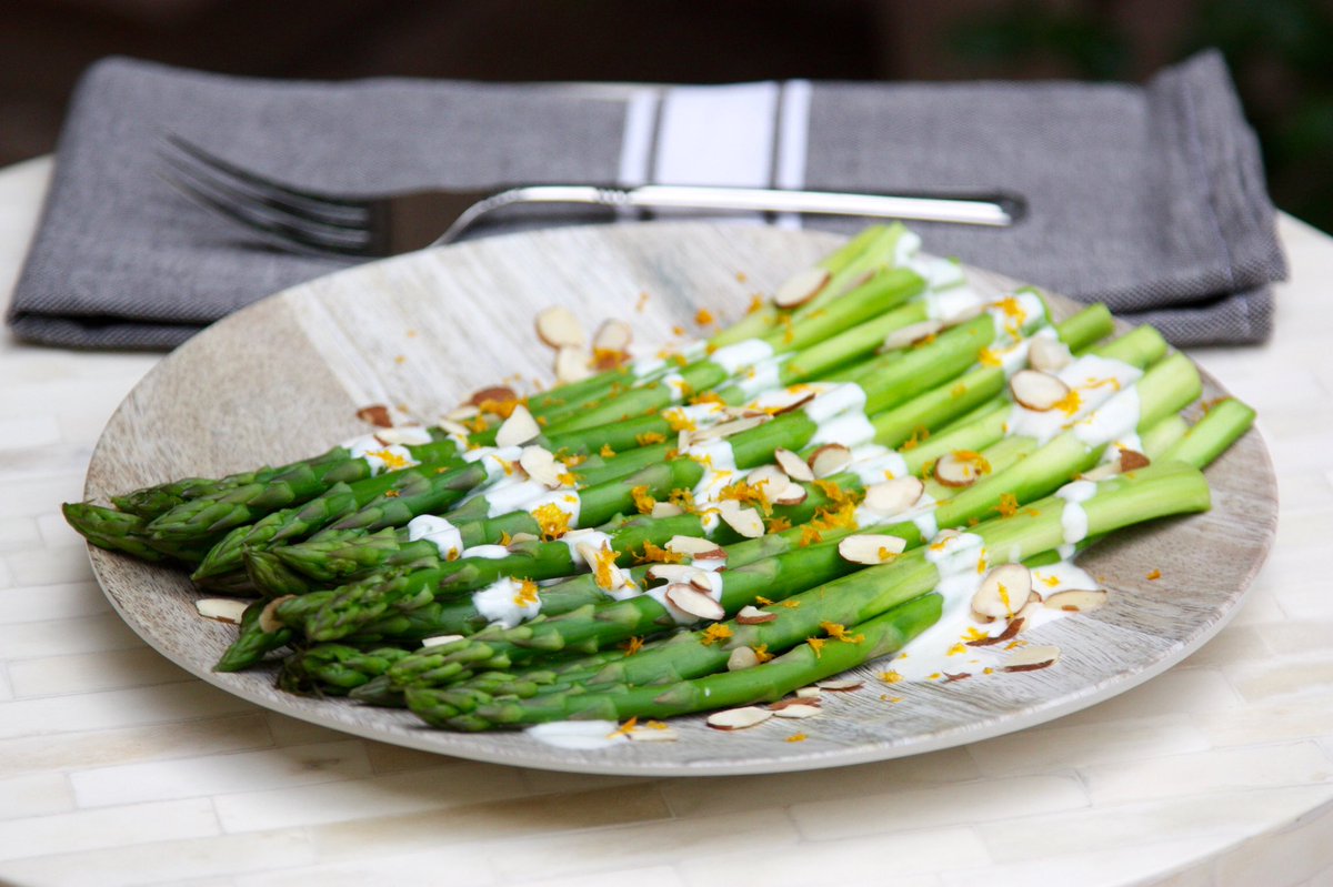 Your perfect Easter side dish is on the blog today!!  Orange citrus asparagus for the win!! goodthymekitchen.com/orange-citrus-…