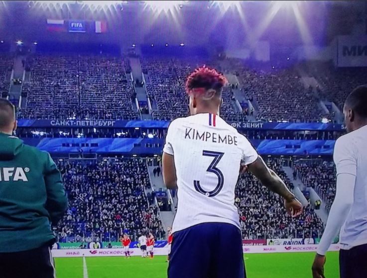 Footballogue's tweet photo. [#EDF🇫🇷] Presnel Kimpembe honore aujourd'hui sa première sélection avec l'Equipe de France A ! 👏 https://t.co/XEtZjlvVda