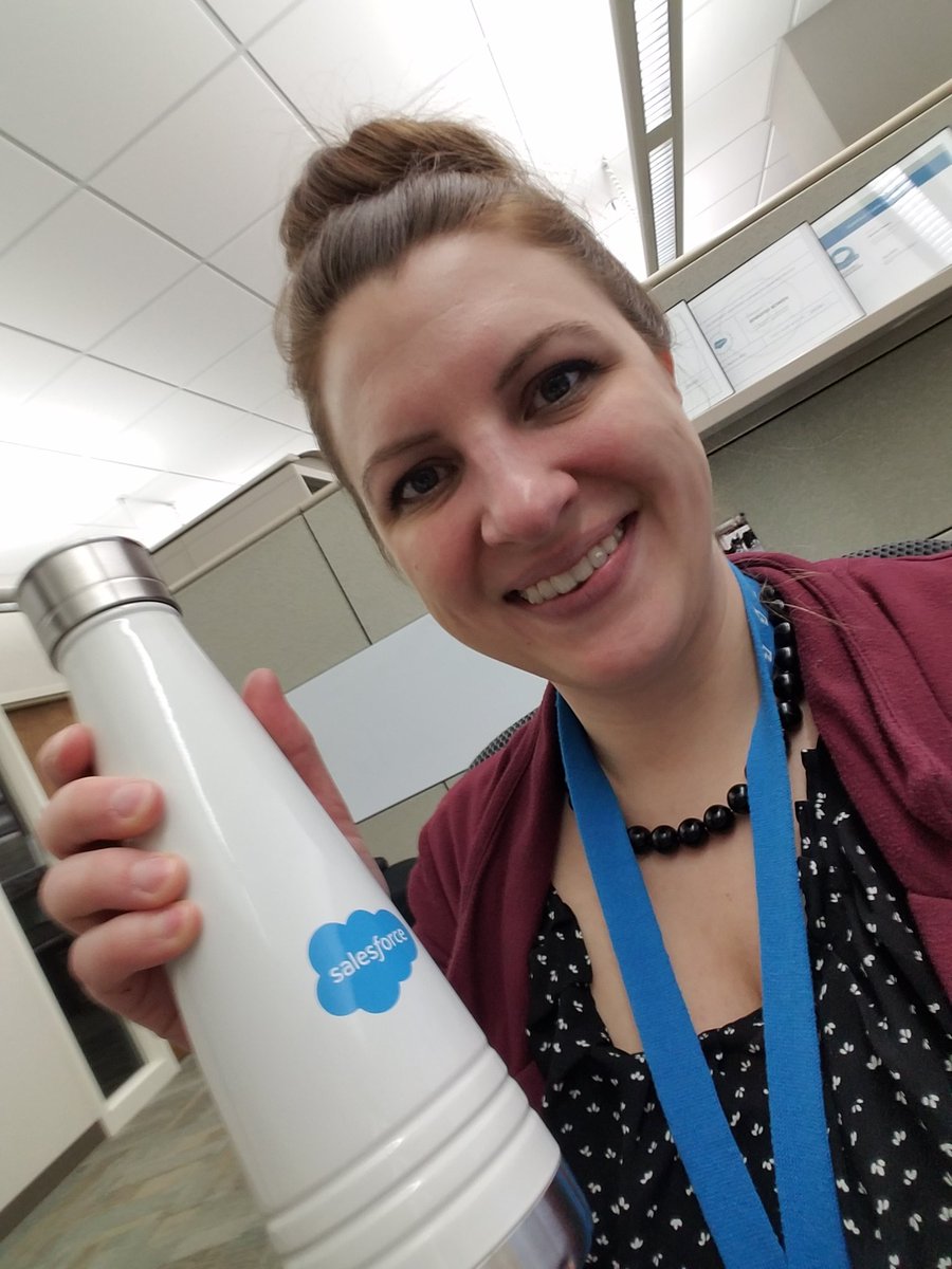 Hello new water bottle #SalesforceSwag