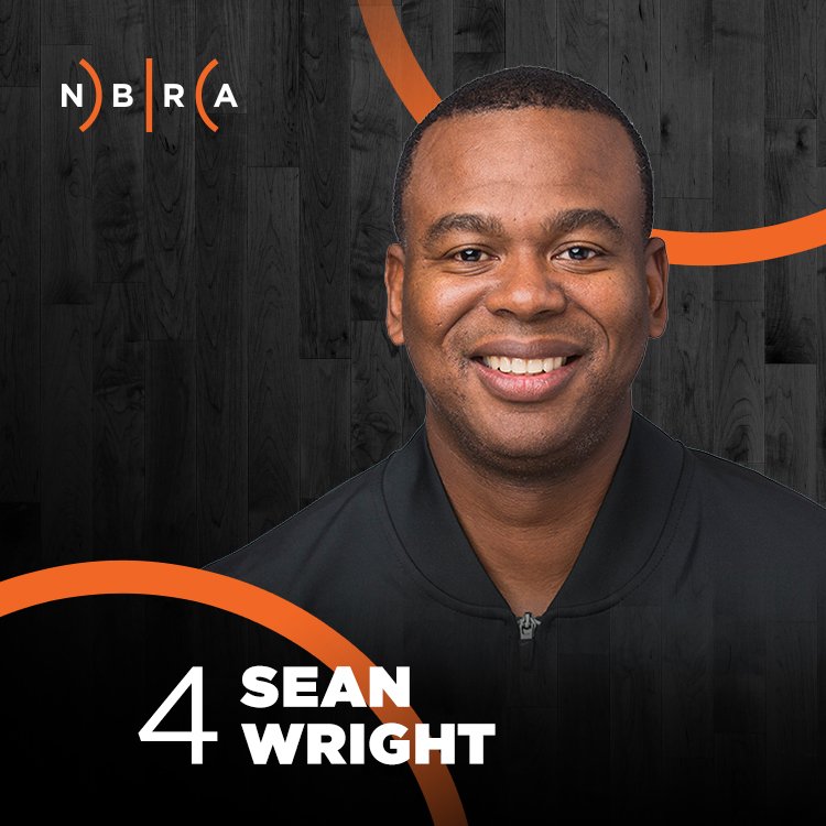 OfficialNBARefs's tweet image. TONIGHT
1030 PM ET
🏀 @Bucks at @LAClippers 
🏀 #4 Wright, #26 Fraher, #46 B. Taylor
📺 @NBAonTNT 
#RefsAreReady #NBA #MILatLAC