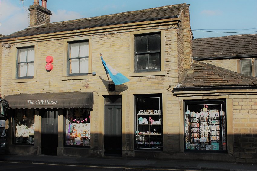 HolmfirthJobs's tweet photo. Saturday Job - The Gift Horse, Holmfirth
Click below for details
https://t.co/BHU6z1MNzr https://t.co/tzwQbgJfh8