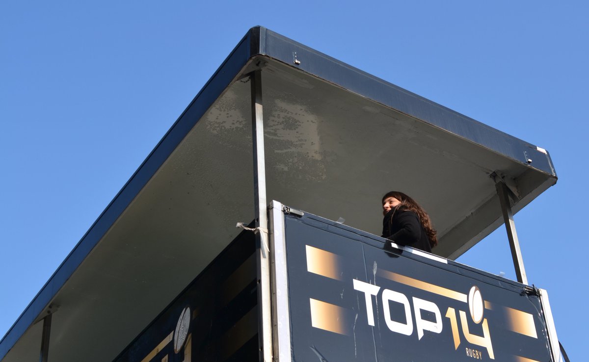 [RECRUTEMENT] 
Theobora recrute des hôtesses sportives et dynamiques pour l’animation du village TOP14 rugby tour. 
- Orléans (7/8 avril) Poitiers (14/15 avril) Ajaccio (28/29 avril) Nice (5/6 mai) Lyon (25/26 mai) 
- 10h/20h
- 10€net/h
- CV &amp; LM à : msarotte@theobora.fr