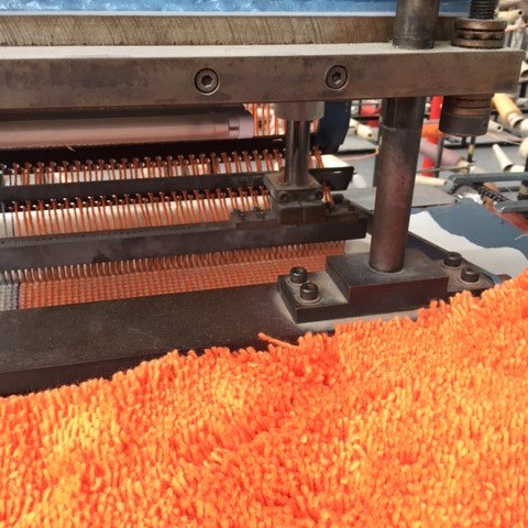 BronteCarpets's tweet photo. When we say we manufacture ANY COLOUR............
115oz Shag Pile custom made in Bright Orange! #wool #carpet #bespoke #interior #furnishings https://t.co/diM6adTrhp