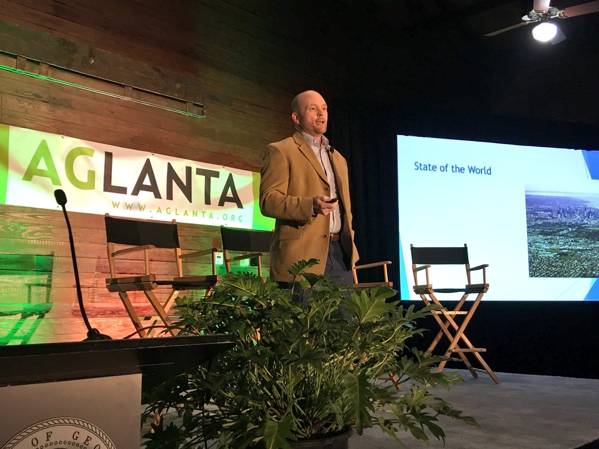 agritecture's tweet photo. James Coffman (@towerfarms_ ) shares his personal journey towards sustainable urban agriculture at the #AgLanta2018. Super inspiring! From diabetic accountant to global #verticalfarming force of nature. 🌱🌱🌱 https://t.co/jQeQQjnrS7