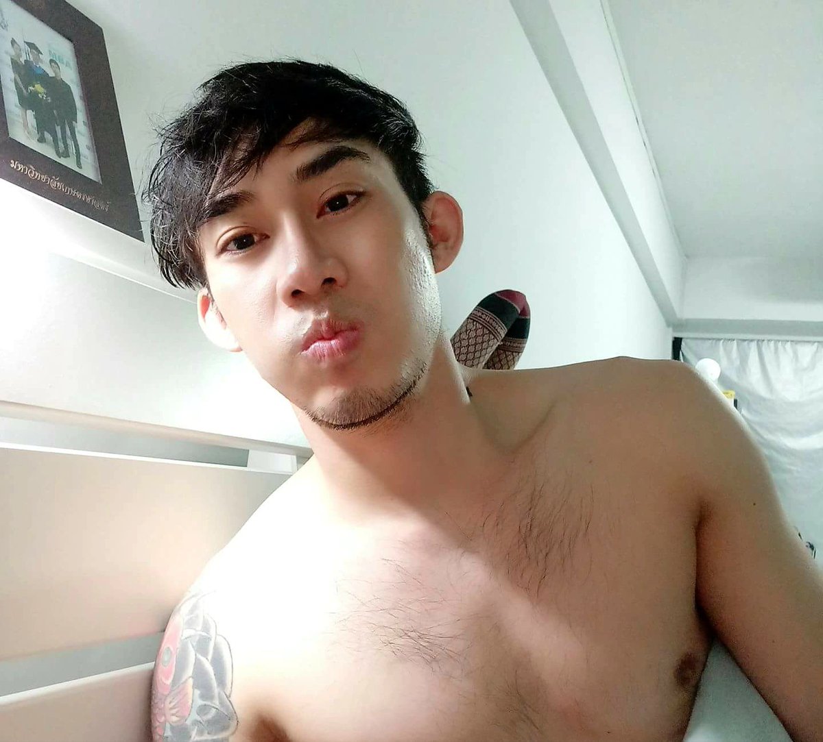 ส่งแก้มมาให้จุ๊บก่อนนอน #fcคุณชาย #ของหลวง #ราตรีสวัสดิ์ #ฝากรีทวีต #ฝากติดตาม