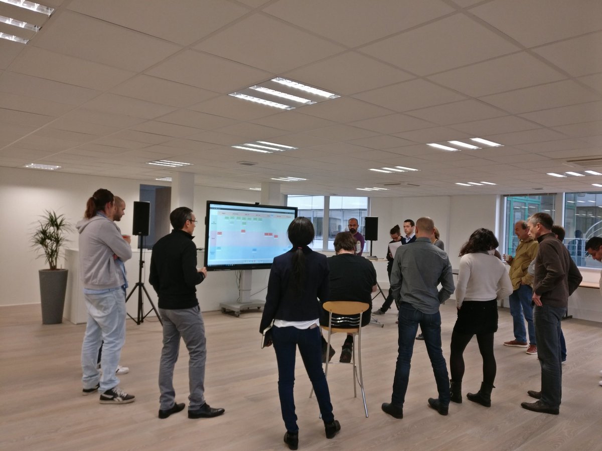 iObeya's tweet photo. How do you like your stand-up? Here's one of our weekly meetings, made possible with #iObeya of course :) #digitalvisual #standup #scrum #huddle #teamiObeya #KAPITlife https://t.co/N260g2fYJB