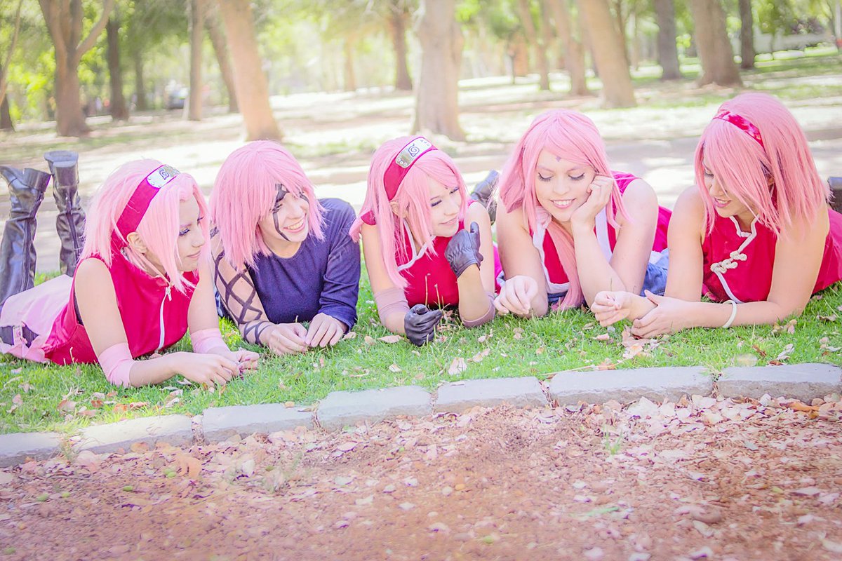 Win_Rockbell's tweet photo. HAPPY BIRTHDAY SAKURA!! 🎉🎉 
A little celebration with my friends 🌸 #sakuraharuno #happybirthdaysakura #うちはサクラ #NARUTO #BORUTO #うちはサクラ生誕祭 https://t.co/R0SIW8NswO