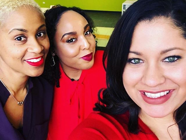 Want to meet the #WomenWhoInspire of AT&amp;T? Look no further than Heart of Great Lakes Market, an interview series hosted by @jillianc_smith &amp; @katatflagship. Here they are w/ <a href="/lakendradavis/">Lakendra Davis</a>, who they call “fierce, bold &amp; dedicated.” #LifeAtATT soch.us/2GcQLdN #attemployee