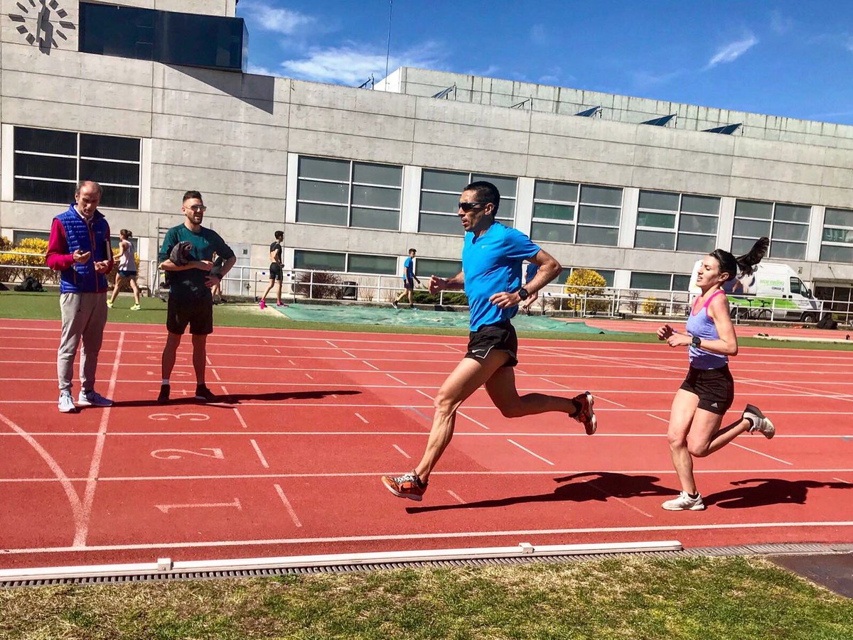 Mariajoperez92's tweet photo. Creo que va a ser imposible hacer una vuelta de menos sin que se enteren... 🙄 Y también creo que tengo mucha suerte de ello. 
⏱😎🏃🏻‍♂️
#roadtobraga #trofeoiberico #miduo https://t.co/dtONAR4jtE