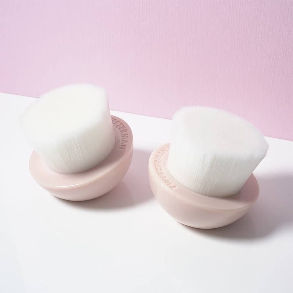 Want to wash away impurities while gently exfoliating your skin? The Complexion Cleansing Brush has the softest bristles that can get the job done in no time.

You can purchase our Complexion Cleansing Brush here: buff.ly/2Iax2Zz