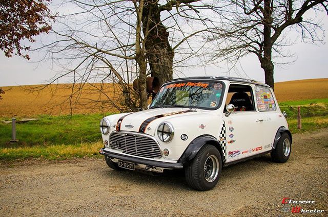 ClassicWheeler's tweet photo. Vintage Racing Mini

My new film on racing mini, the full video on my YouTube channel.

#mini #austinmini #minicooper #morris #morriscooper #minivintage #minilover #minicoopers #oldtimer #youngtimer #carphotography #voitureancienne #voituredecollection #… https://t.co/A8FNX3ocSS https://t.co/jEytrwxQSW