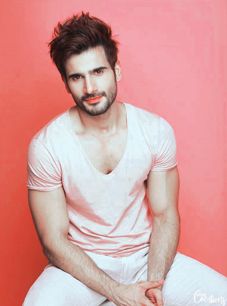 PooCreations's tweet photo. #HowDashing!!! πππ @karantacker #ScreenLock #ProfilePicture https://t.co/U4vLLCL2nF