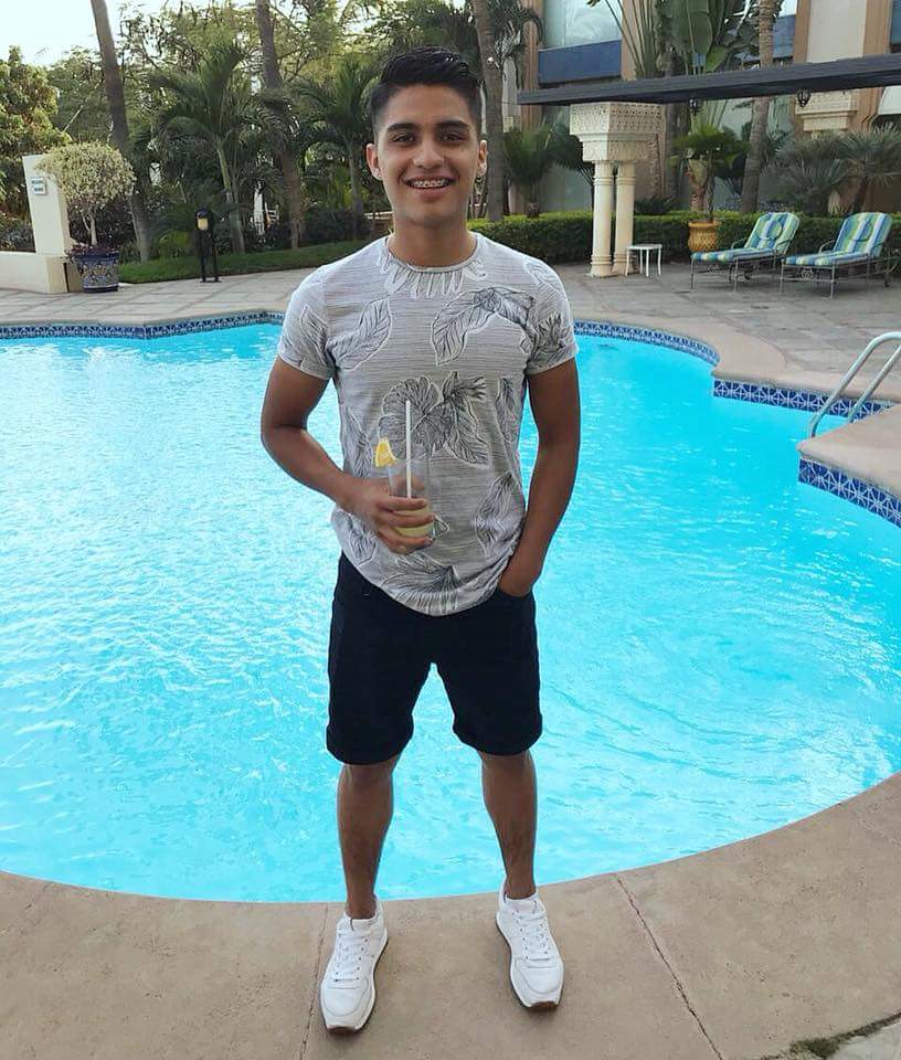 Universal_GayX's tweet photo. #gay #littlegay #bigbotty #twink #gaytwink #younggay #rt https://t.co/3MlxJVsvya