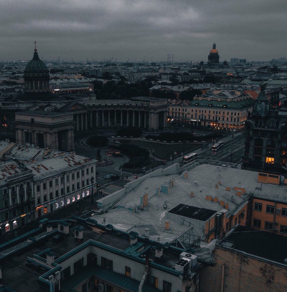 youstereotype's tweet photo. «Сумерки Питерских проспектов» https://t.co/RjbJLIzPBk