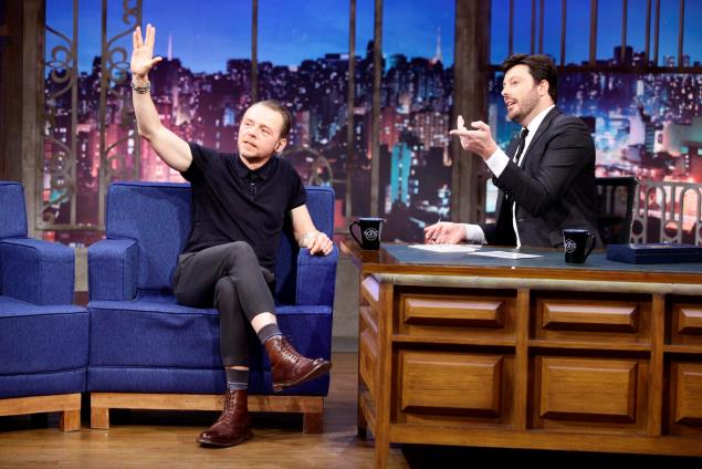 JogadorN1Brasil's tweet photo. 📰 | Hoje à noite, após o Cine Espetacular, no @SBTonline será exibido o episódio do 'The Noite' com participação do Simon Pegg. Na entrevista ele falará um pouco de Jogador Nº 1. https://t.co/9LuaouRMZ1
