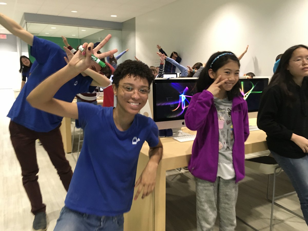 codercecilia's tweet image. Mannequin challenge at Coder Kids #springcamp coder-kids.com/camps