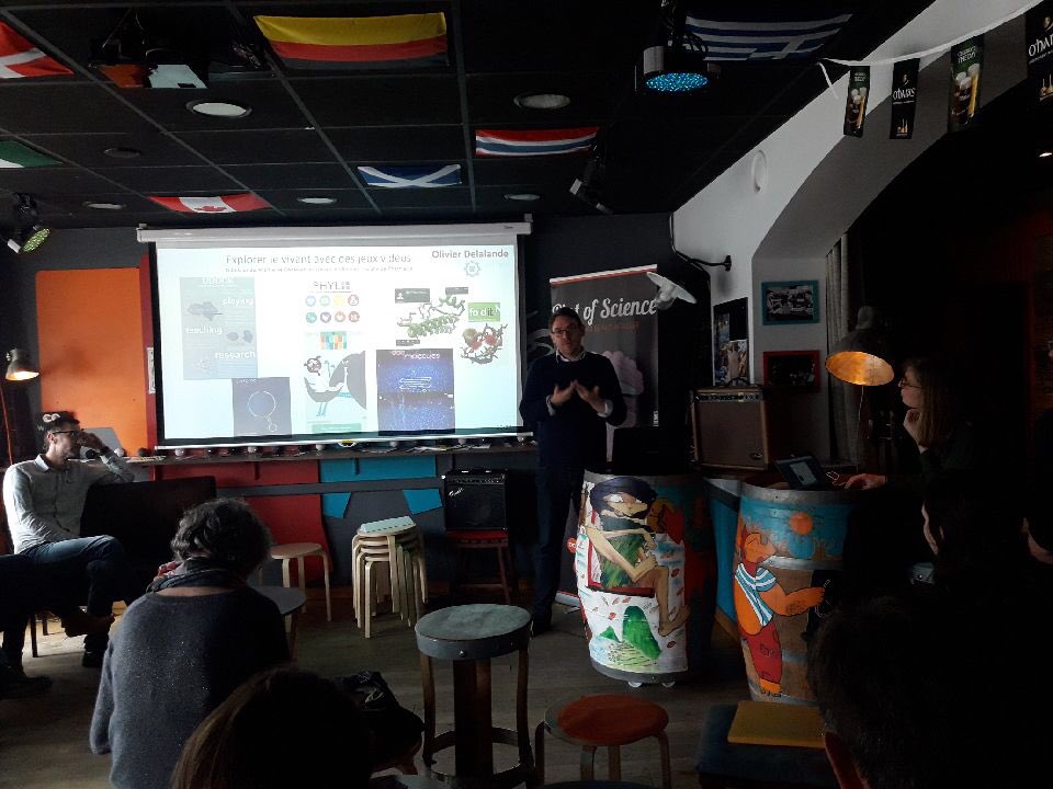 comlaetitia's tweet photo. Conf presse #pint18 avec notre chercheur vedette en pharma 100% starTech. À retrouver @pintofscienceFR mardi 15 Mai au bar WarpZone #EDSnum #Inmediats #sciences #rennes https://t.co/DqadMhahN5