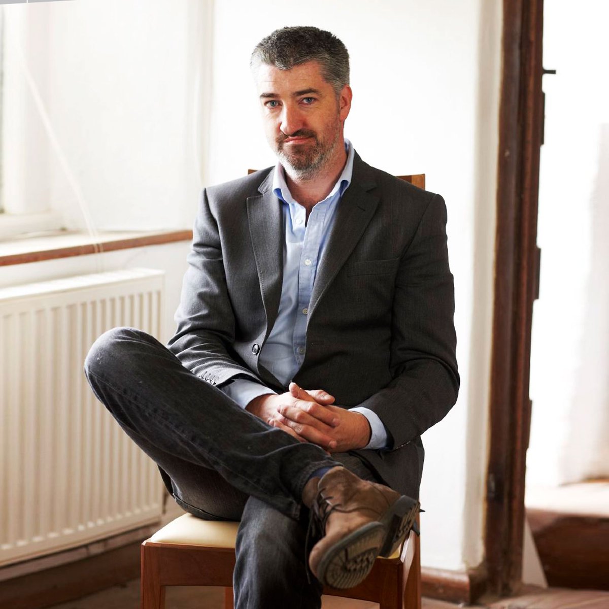 James Ryan, our Designer-Manager was recently awarded a Masters award from The Lord Mayor of London, Charles Bowman &amp; the current Master of The Furniture Makers’ Company, Tony Smart. Read his article about the award and the event here ow.ly/aqFw30j4C9w