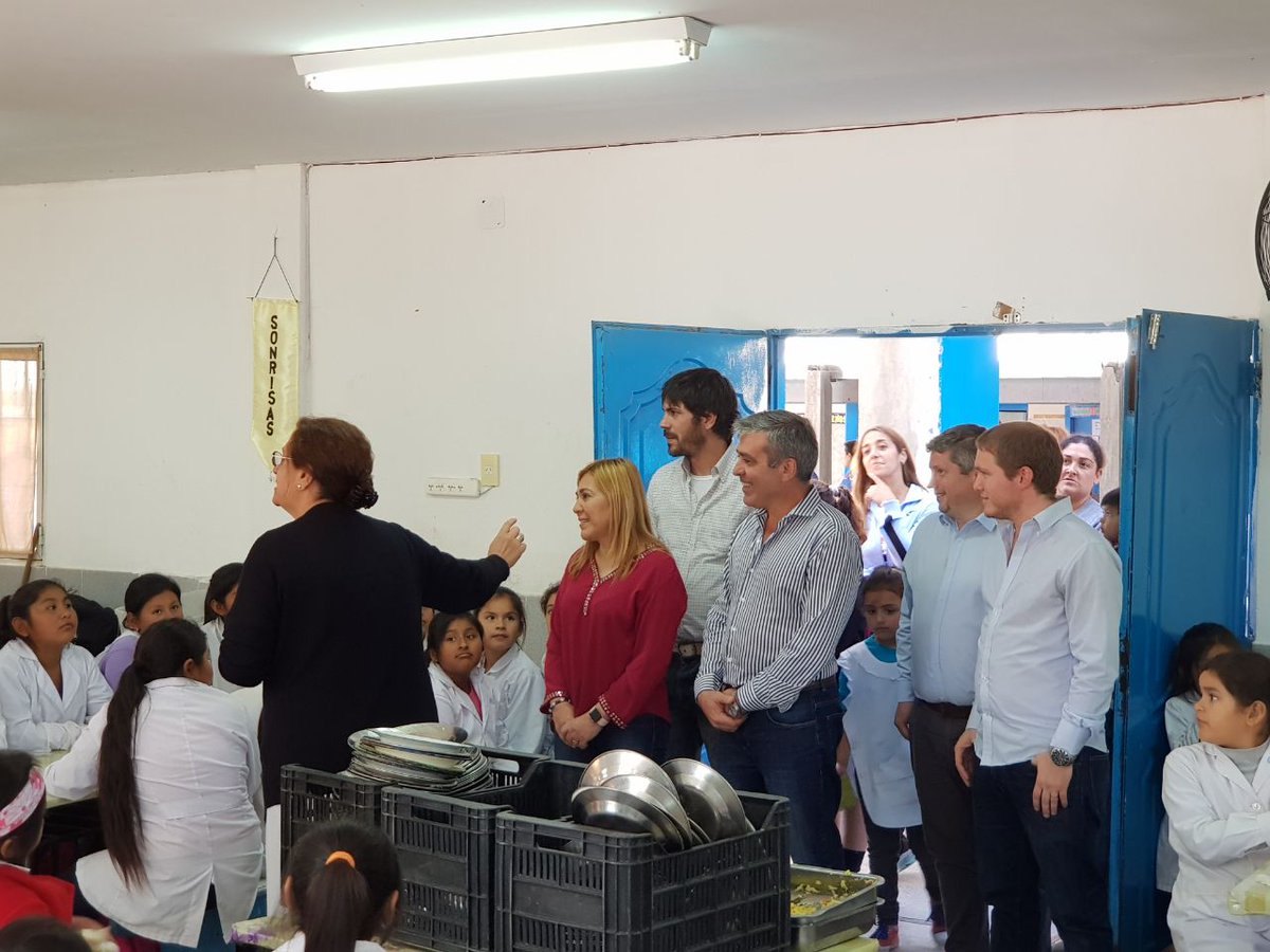 agzucca's tweet photo. ESCUELA YOCOLIGUALA
Visitamos la Escuela de #BenjaminPaz en #Trancas. Allí la #Nación construye un Jardín de Infantes, una vieja demanda de las habitantes de la zona. También vamos a gestionar la inclusión de la Esc. en el #PlanFederalDeInternet @JCanoOK @Beatriz_AvilaOK https://t.co/P02JEuiGzS
