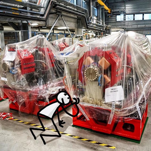 elyxyak's tweet photo. Petit curieux... #esrf #esrf30 #emptyesrf
Elyx veut en savoir plus sur les nouvelles machines du futur Synchrotron 💫 https://t.co/hb4I2f5qSX https://t.co/6ofs3T2ACj
