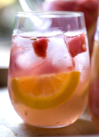 jaxspirits's tweet photo. With the weather looking up, it’s a great time to brush up on spring cocktail recipes! The Paloma is one of our favorites: https://t.co/3ozDlBz5L2 https://t.co/NHMhbb0DQ8
