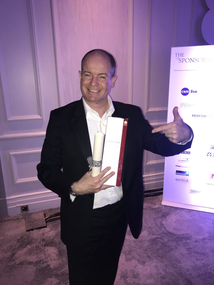 Congrats to our very own David Shore, winning Sponsorship Champion in Media, recognised by the industry,  at The UK Sponsorship Awards @SponsNews  
@SkyMediaUK