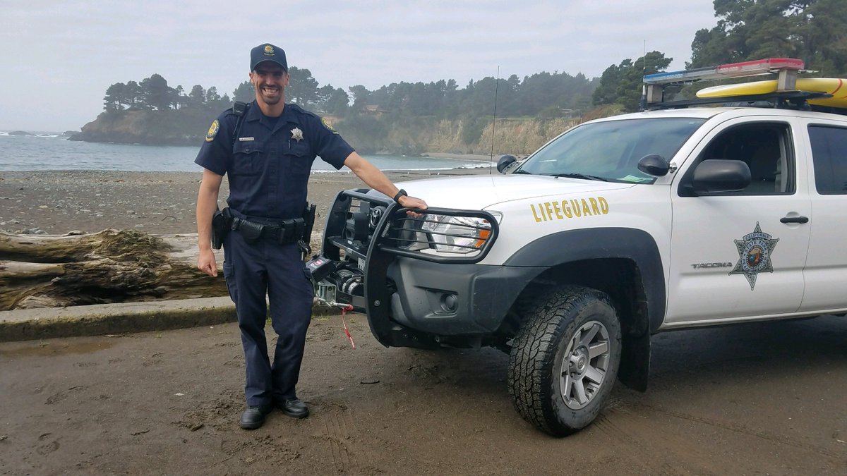 Congratulations to our lifeguard, Joe Stoffers, for his induction into the Rescue Water Craft “Wake of Fame”. Joe performed a heroic rescue of three distressed boaters last year in Sonoma. 

pressdemocrat.com/news/6893416-1…