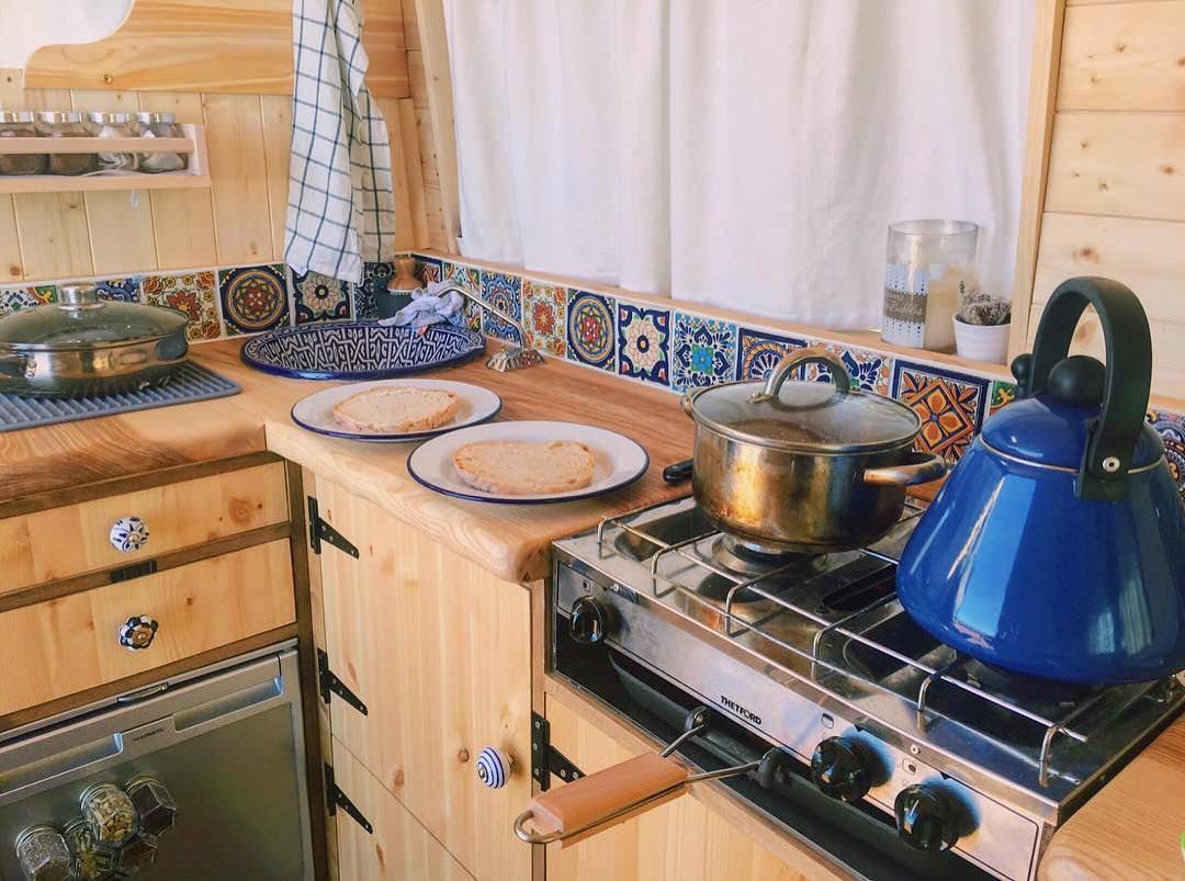 breakawaytales's tweet photo. ↟BREAKAWAYTALE NR 38≫ @adventures_with_bluvie
"We can’t wait to explore more of the world in our beautiful, cozy home on wheels and we hope to inspire others that they can do the same..."
Read the whole tale ≫ https://t.co/5zgXPOG6jw  #breakawaytales #vanlife https://t.co/a0pJezrv1s