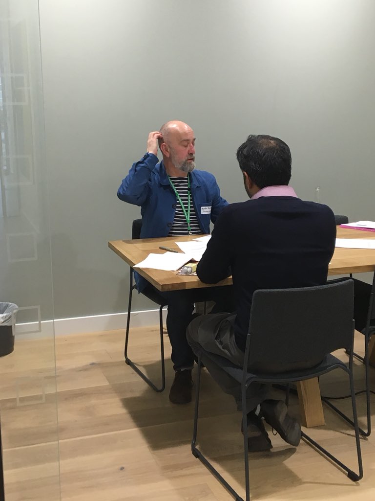 LauraSeamons1's tweet photo. Thank you to our pitching expert this evening Mark Elliot @MatterNot @HelloUpstream #innovation https://t.co/miRNcFfLyi