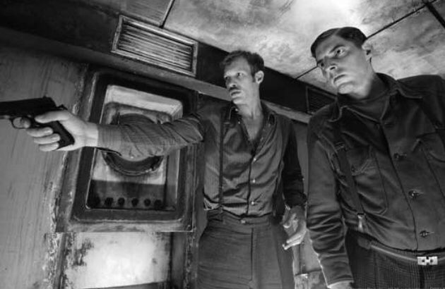 philippe_rouyer's tweet photo. Avec #9Doigts, #FJOssang signe un film poétique dont il a le secret. Une œuvre inclassable qui commence comme un polar à la #JeanPierreMelville pour virer au récit d’aventure maritime existentiel. Avec un casting 4 étoiles #PaulHamy #DamienBonnard #GaspardUlliel #PascalGreggory https://t.co/cVpMMlKbl2