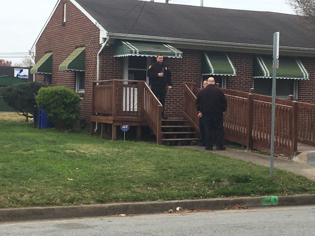 PortsmouthPD's tweet photo. Officers are out conducting a R.E.S.E.T. Walk on Carver Circle in response to Monday mornings homicide. The goal is to facilitate community healing and help our citizens. #RESETWalk https://t.co/E94c0wTsdq