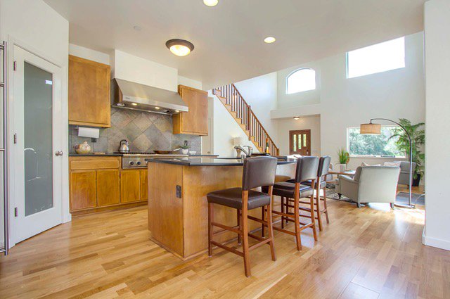 amsirealestate's tweet image. 5B/3Ba home in West Petaluma. Stunning views of surrounding hills. Lots of light and clean architectural lines. Radiant floors, large master suite, updated kitchen &amp;amp; baths, over-sized 2 car garage. Contact Selma Bushell today at sbushell@amsiemail.com or 415-307-6735 #properties