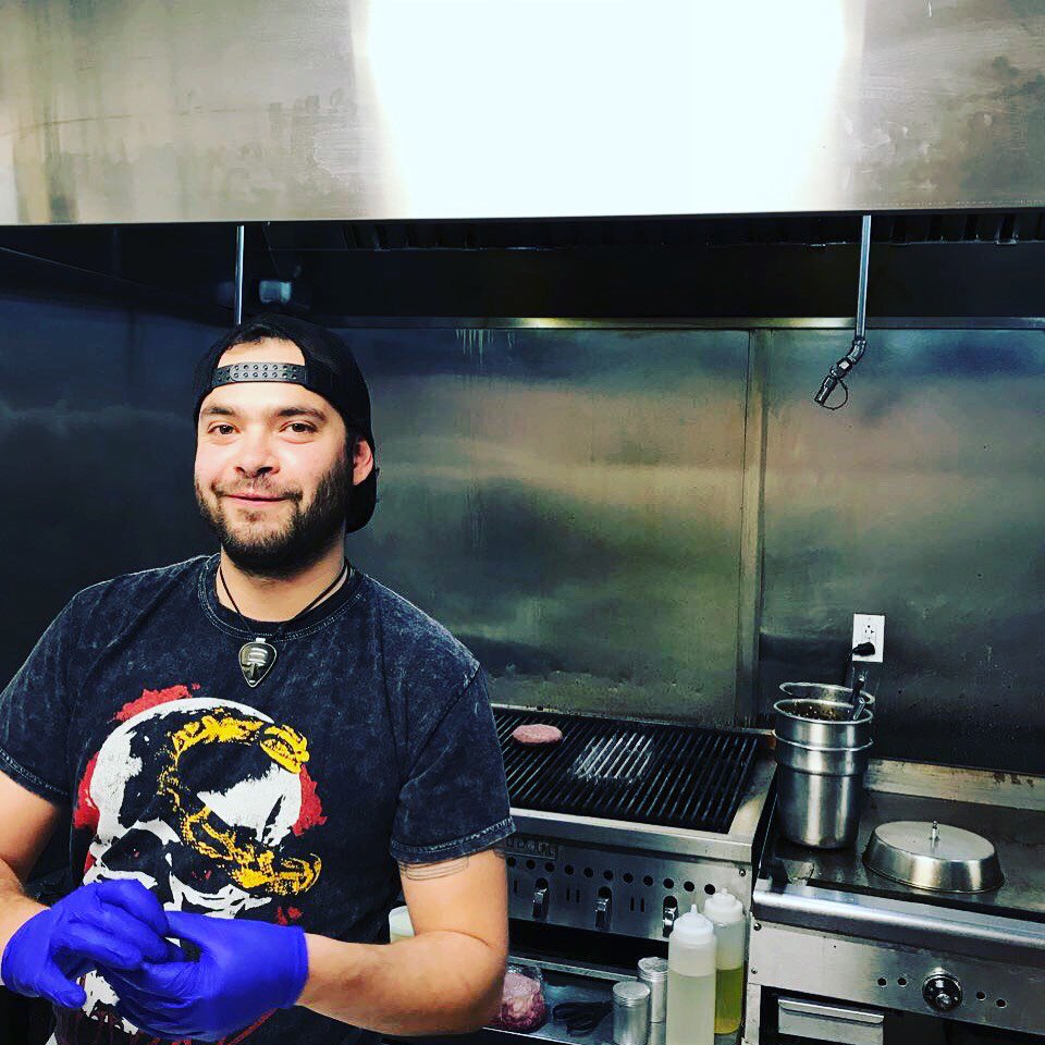 BurgerStandSF's tweet photo. Happy Tuesday! It's industry night All service industry folks take 20% We love our great staff This is Bryce his favorite burger is a #smoke w/ #greenchile his favorite album? Anomalies by Cephalic Carnage #burgerstandbyme #howtosantafe #simplysantafe #sfrfoodies @blastingkillab https://t.co/5kMoDfHKce