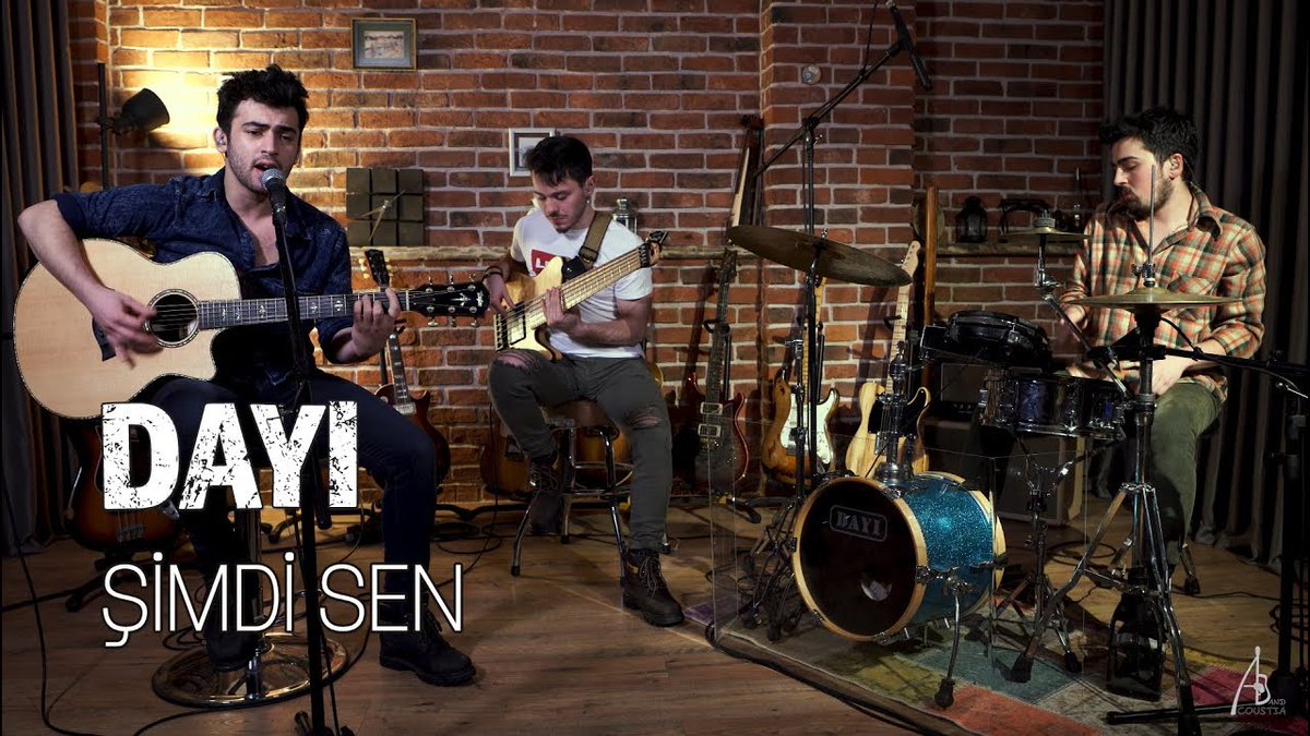 Dayı grubuna ait olan "Şimdi Sen" şarkısını Akustik Düzenlemesi (Cover) ile umarım beğenirsiniz.
youtube.com/watch?v=CVlQnL…

#acoustiaband #acoustic #akustik #cover #düzenleme #mashup #gitar
#acousticguitar #canlıperformans #live #canlı 
#recordingstudio
#şimdisen #dayı