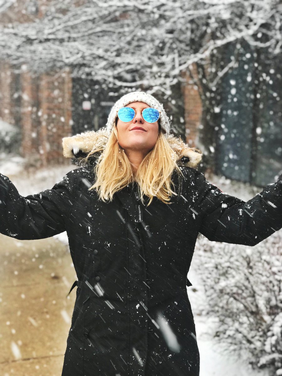 "Tis the season to [still] be freezin!
•
•
• #fjtoday #fashion #snow #winter #ootd #winterfashion #spring #iceprincess #beautiful #happybirthday #snowfall #springbreak #snowday #views