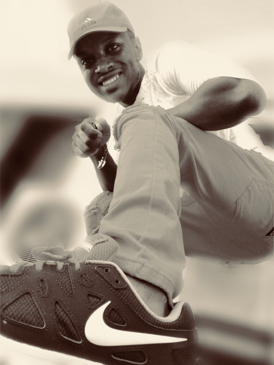 sblmuzikgh's tweet photo. Be happy with what you have. Be excited about what you want
#SBL
#Afrodelic is coming https://t.co/O4mVXDrogX